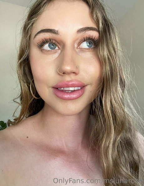 Mslunarose high quality pornstar gallery