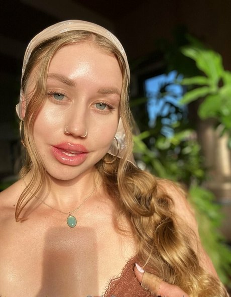 Mslunarose star nice gallery