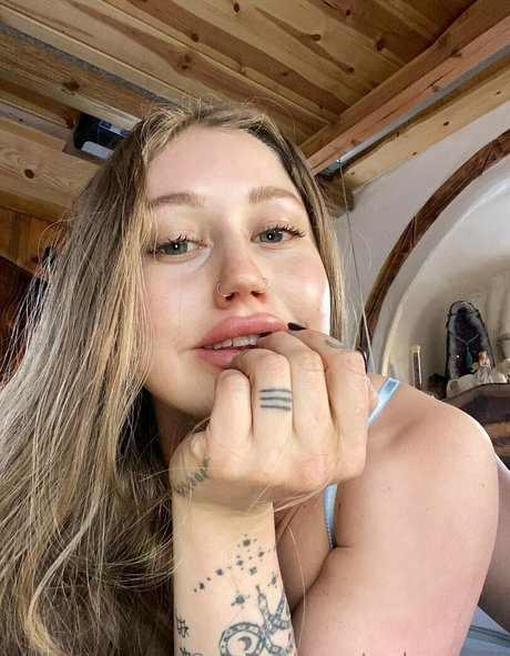 Mslunarose sex actress pictures