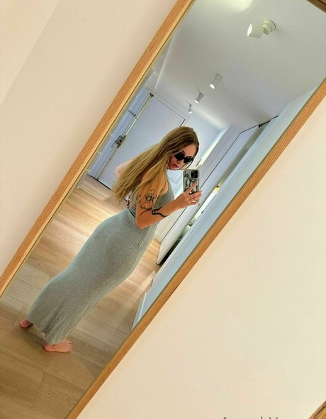 Angelyoungsxxx xxx actress pictures