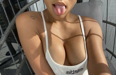 cum on glasses onlyfans free naked galleries