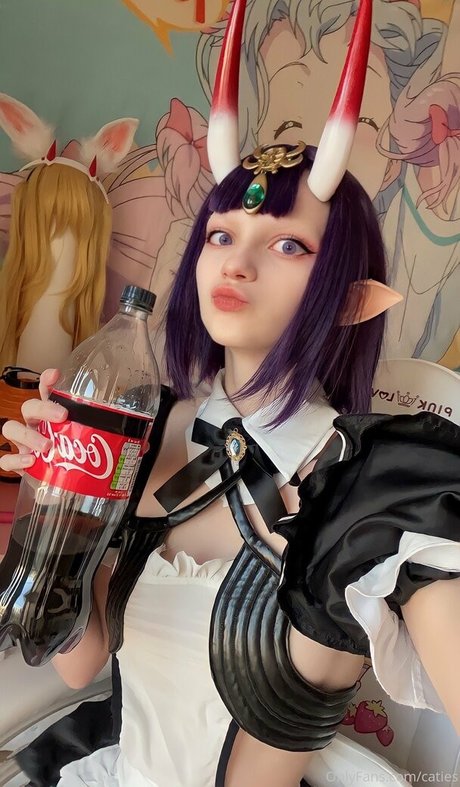 Caties sexy model gallery