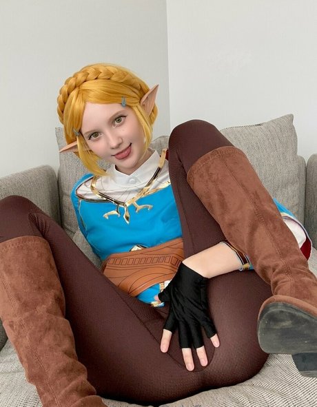 Caties erotic pornstar pics