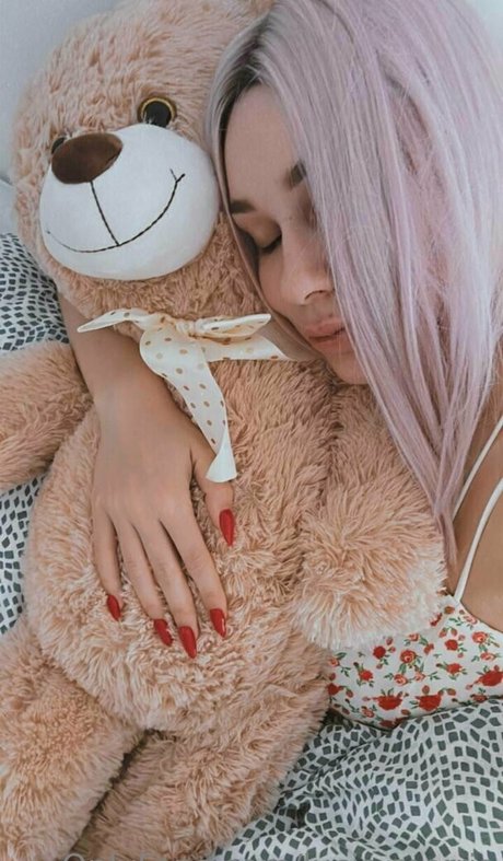 lucia morris star free images