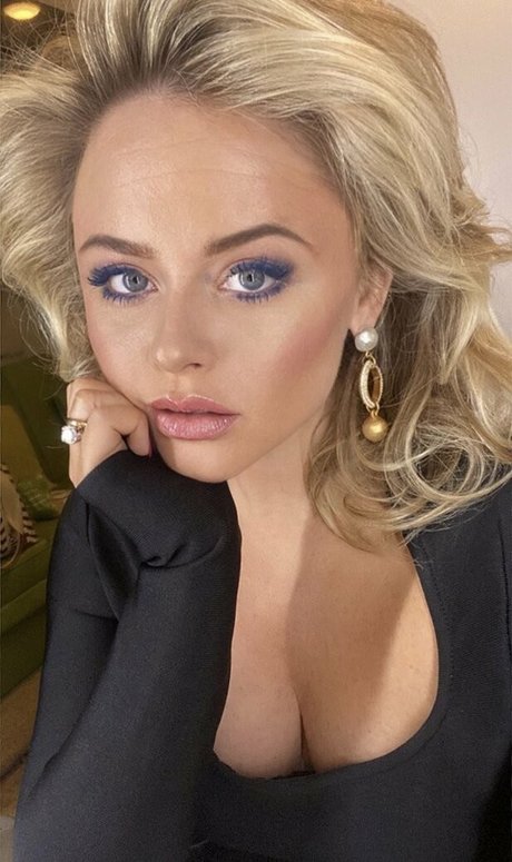 body onlyfans sexy nude photo