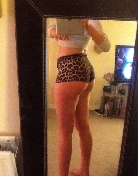 black xxx onlyfans nude image