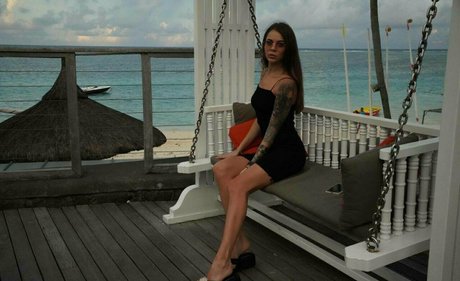 yourlustfullover best model pictures