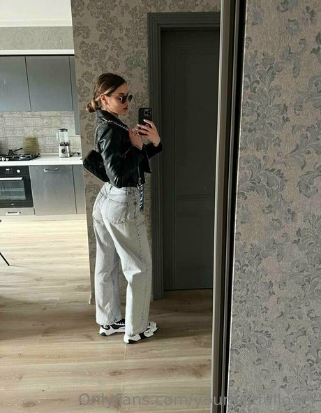 yourlustfullover pretty actress image