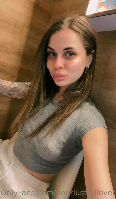 yourlustfullover pornstar high quality image