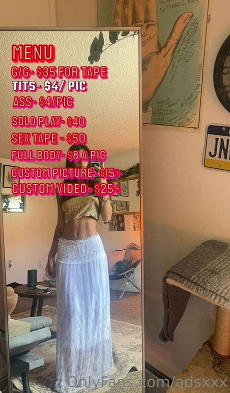 adsxxx star erotic photos