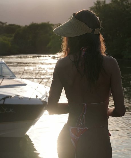 cuckold feet onlyfans beautiful naked image