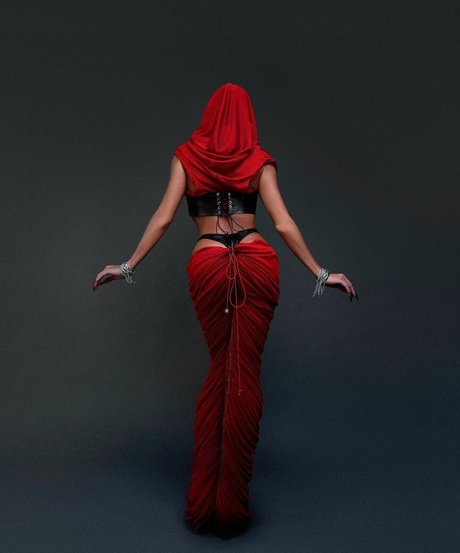 babe nude onlyfans art naked gallery