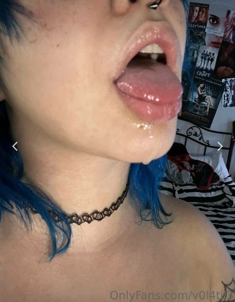 Bbabydollyy naked star photo