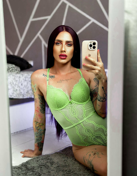 paulamnr23 erotic actress img