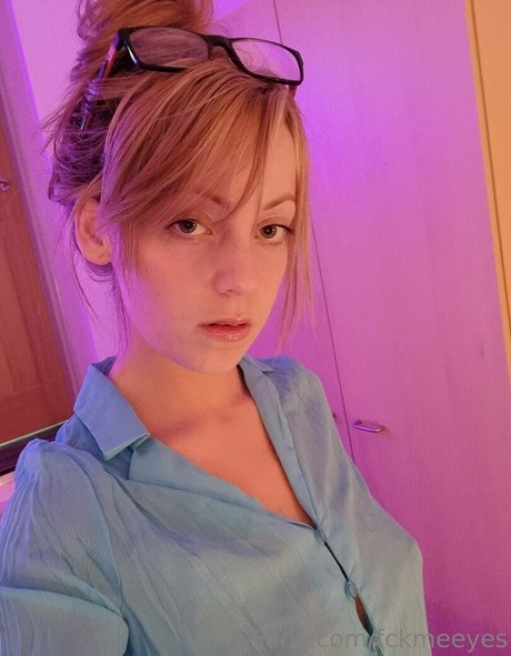 fckmeeyes model xxx img