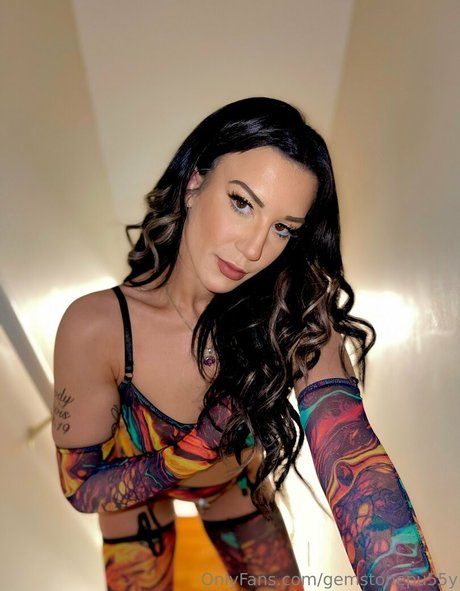 feet tease onlyfans free nude images