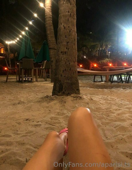 aparisi ts star adult pics