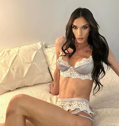 aparisi ts sex actress gallery