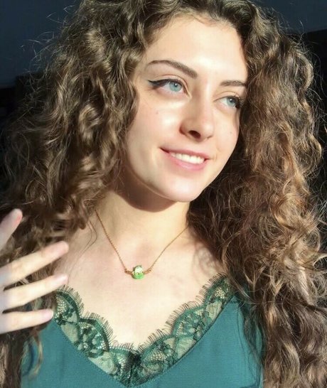 Octavia Marlowe star high quality img