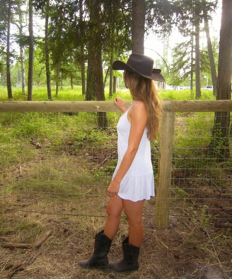 bikini ginger onlyfans art porn galleries