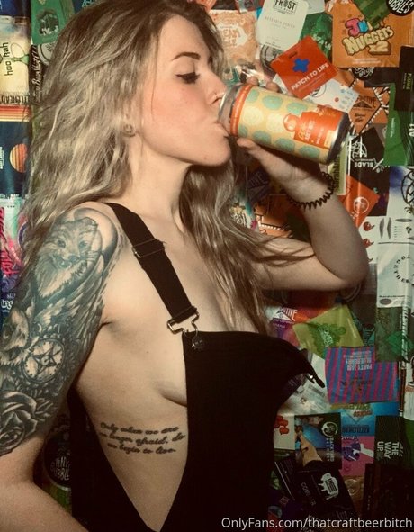 feet milf onlyfans sexy nudes pic