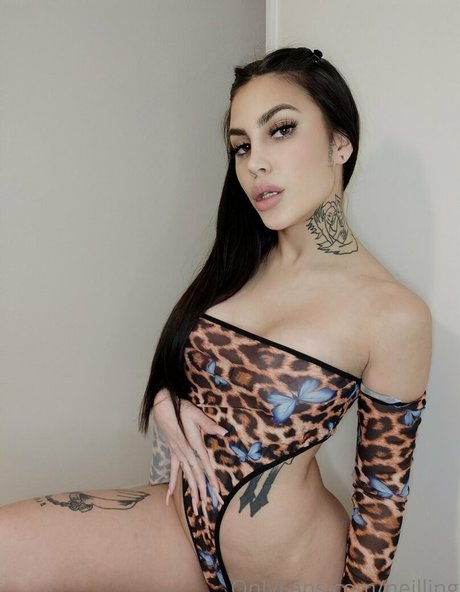 female popular onlyfans hot porn picture