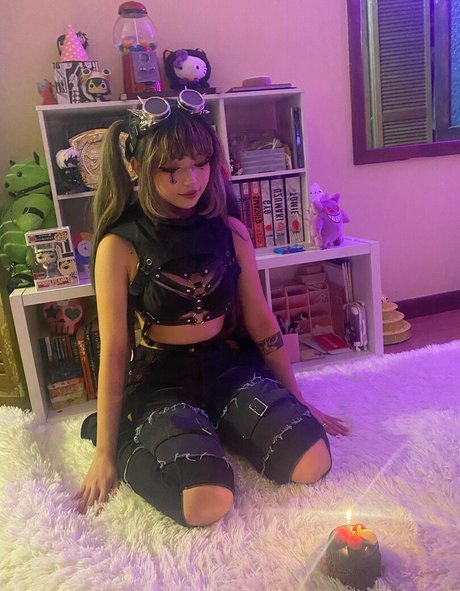 hairy pregnant onlyfans hd picture