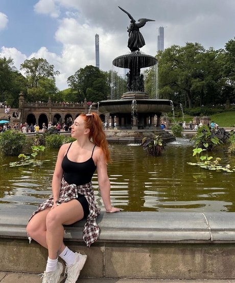 ebony big tits onlyfans pornographic archive