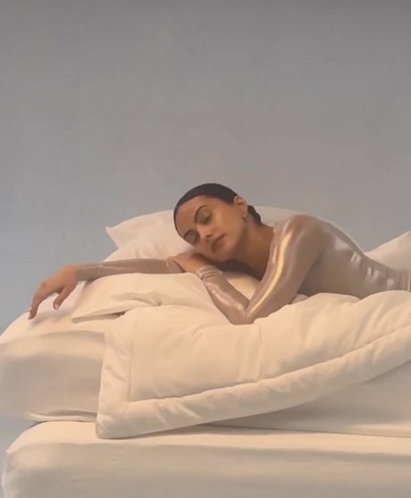 asian onlyfans top img