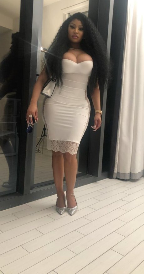 lightskin onlyfans art porn pic