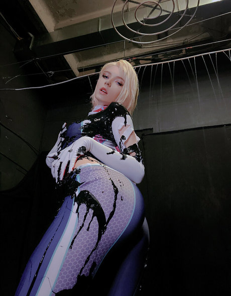 stepdaughter onlyfans hot nude galleries