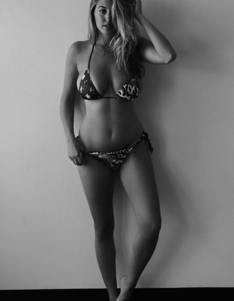 Lindsey Kevitch high quality model pic