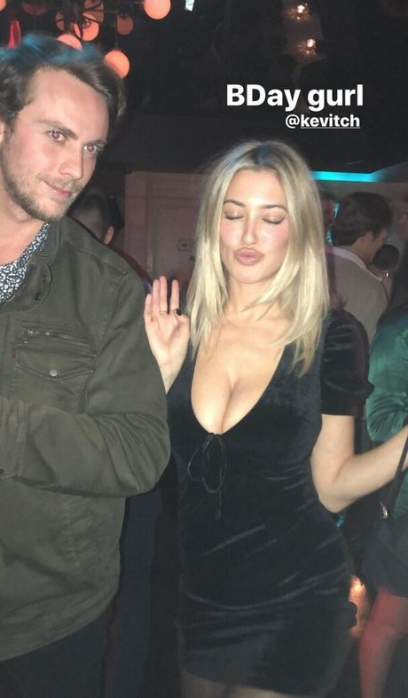 blonde princess onlyfans hd img