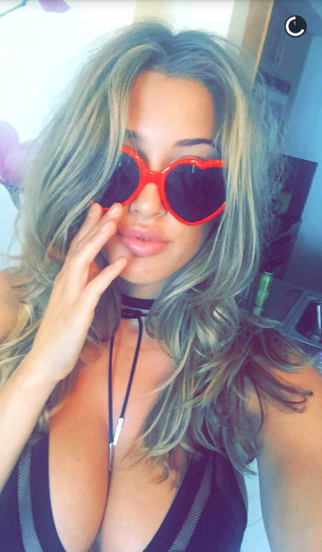 milf handjob onlyfans beautiful porn images