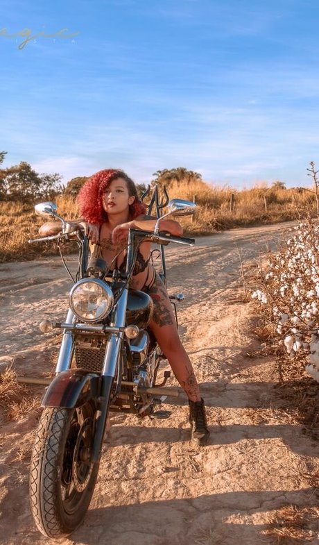 Varias Em Um pornstar free archive