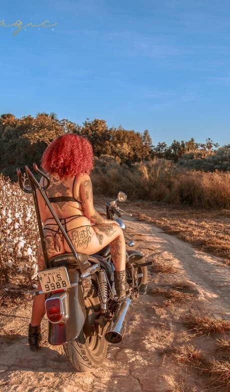 Varias Em Um high quality pornstar pic