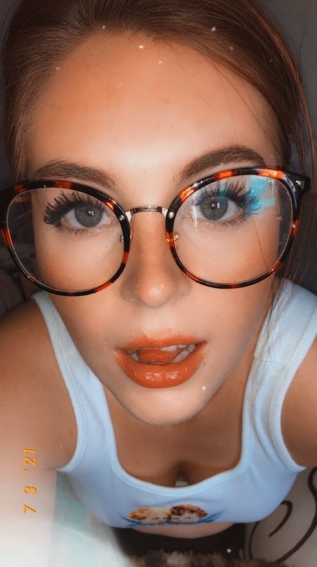 danielleboker perfect actress picture