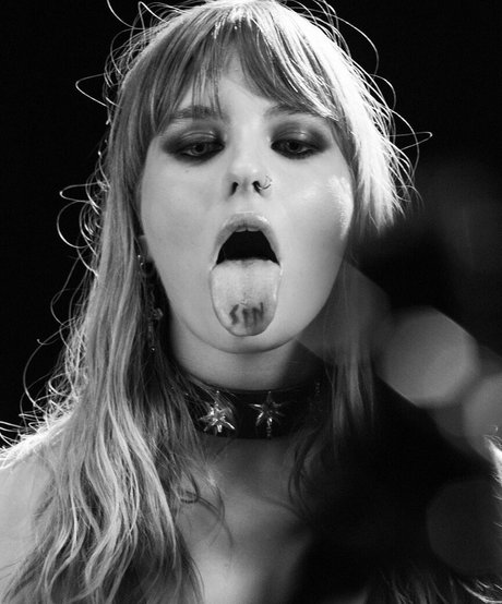 trans teen onlyfans art nude picture