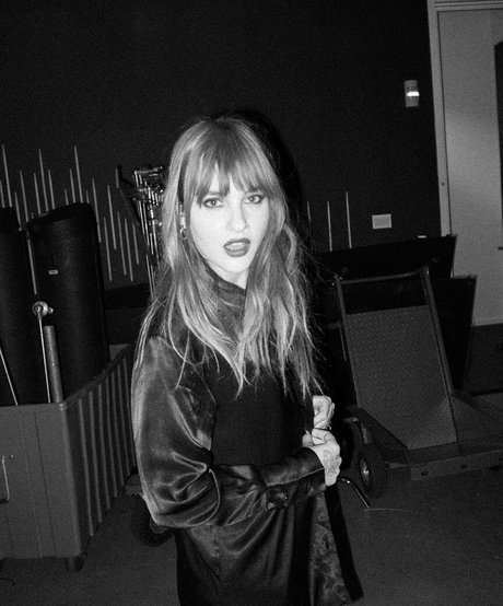 pregnant threesome onlyfans hot sex pics