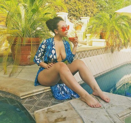 Doja Cat model beautiful archive