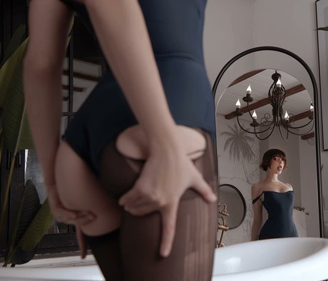 asian influencer onlyfans porn image