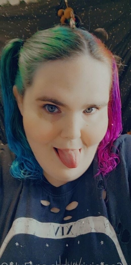 trixiefae21 high quality model photos