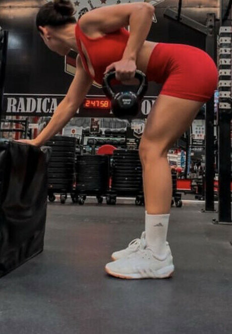 Yazmin Cantu sexy model image