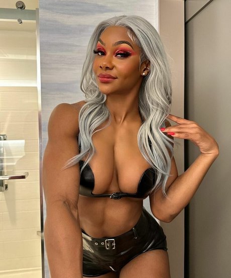 blonde hairy pussy onlyfans sexy naked pic