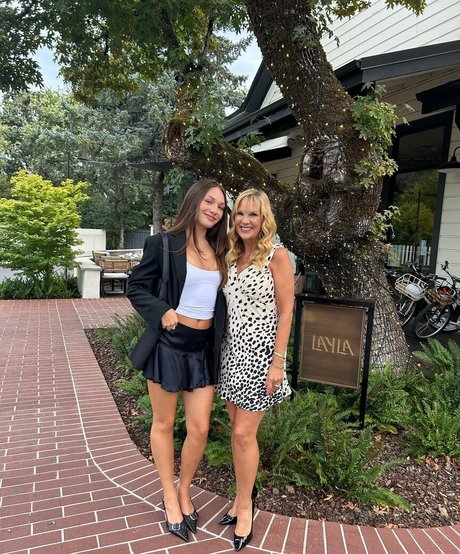 thick latina milf onlyfans sex picture