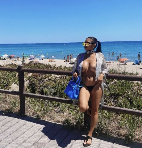 gay influencer onlyfans erotic photos