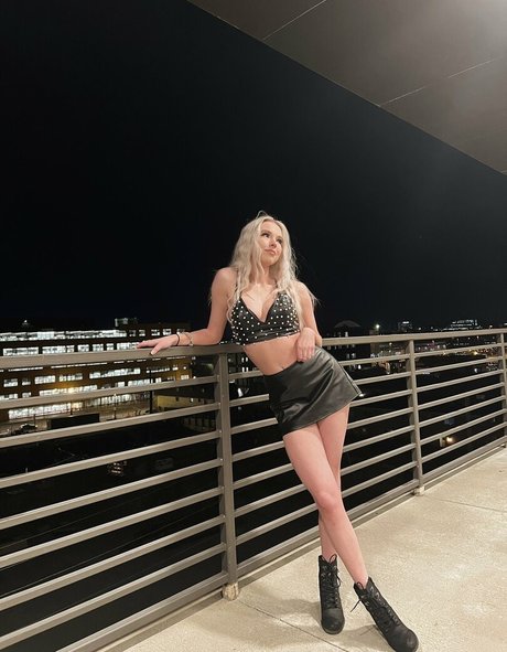 Loveabilities pornstar adult pics