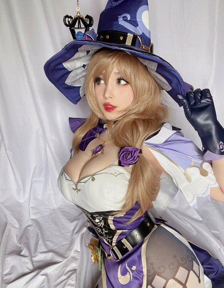 Suakirin Suaki model beautiful galleries