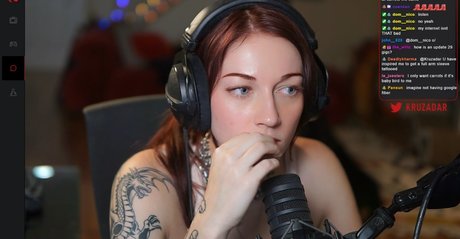 blue hair onlyfans pretty pics