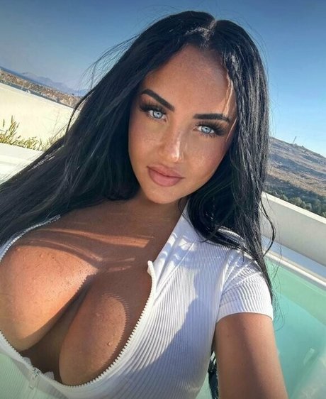 brunettebabiii pornographic actress gallery